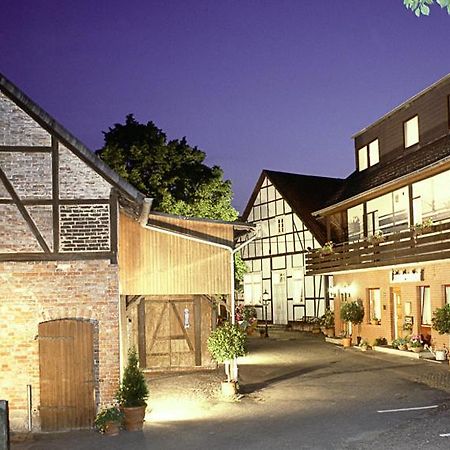 Landgasthaus & Hotel Lindenhof Königslutter am Elm Dış mekan fotoğraf